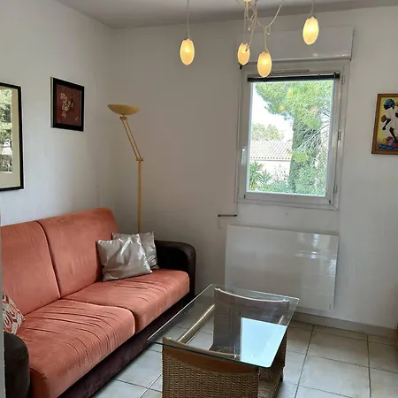 Duplex 3 Pieces, 6 Couchages, Proche Plage, Parking, Le Lavandou - Fr-1-251-873 Apartment Le Lavandou